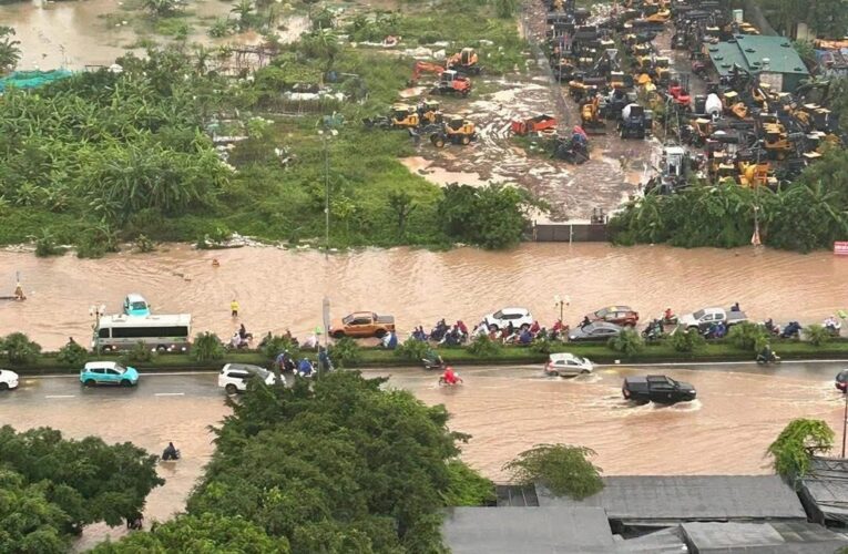 Cảnh báo khẩn: Hà Nội mưa to, lốc, sét và gió giật mạnh ở nhiều nơi