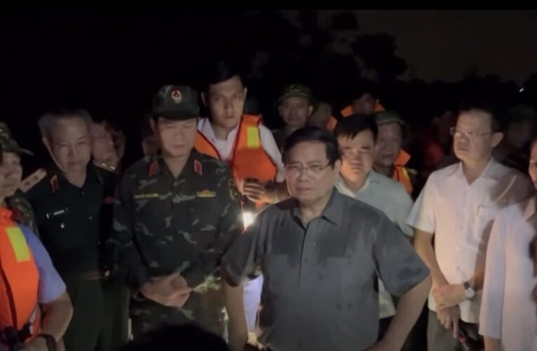 Sẵn sàng phương án di dời 30.000 dân ngập lụt ở ngoại thành Hà Nội